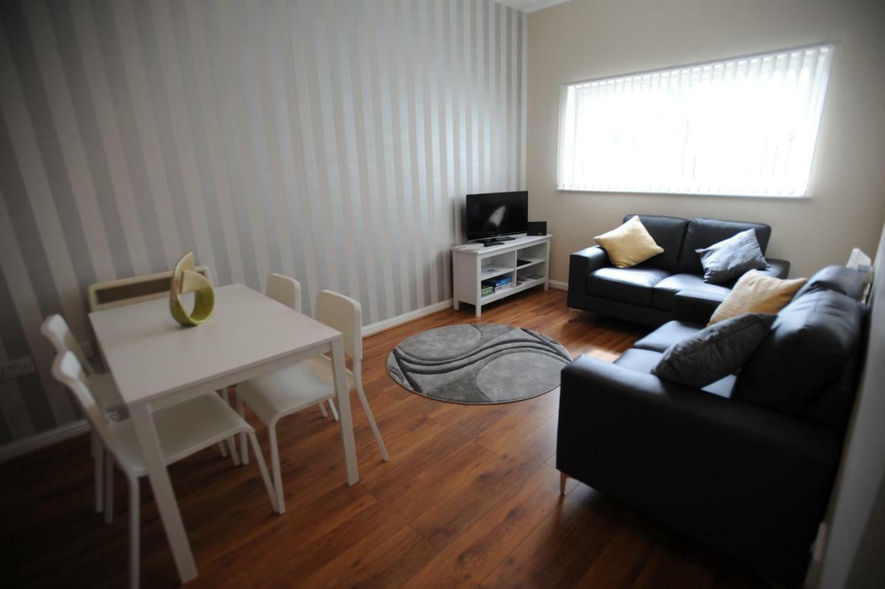 Liverpool 2 Bedroom Apartment Екстериор снимка