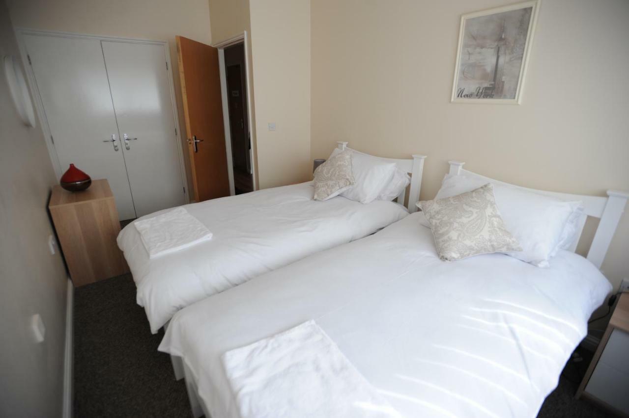 Liverpool 2 Bedroom Apartment Екстериор снимка