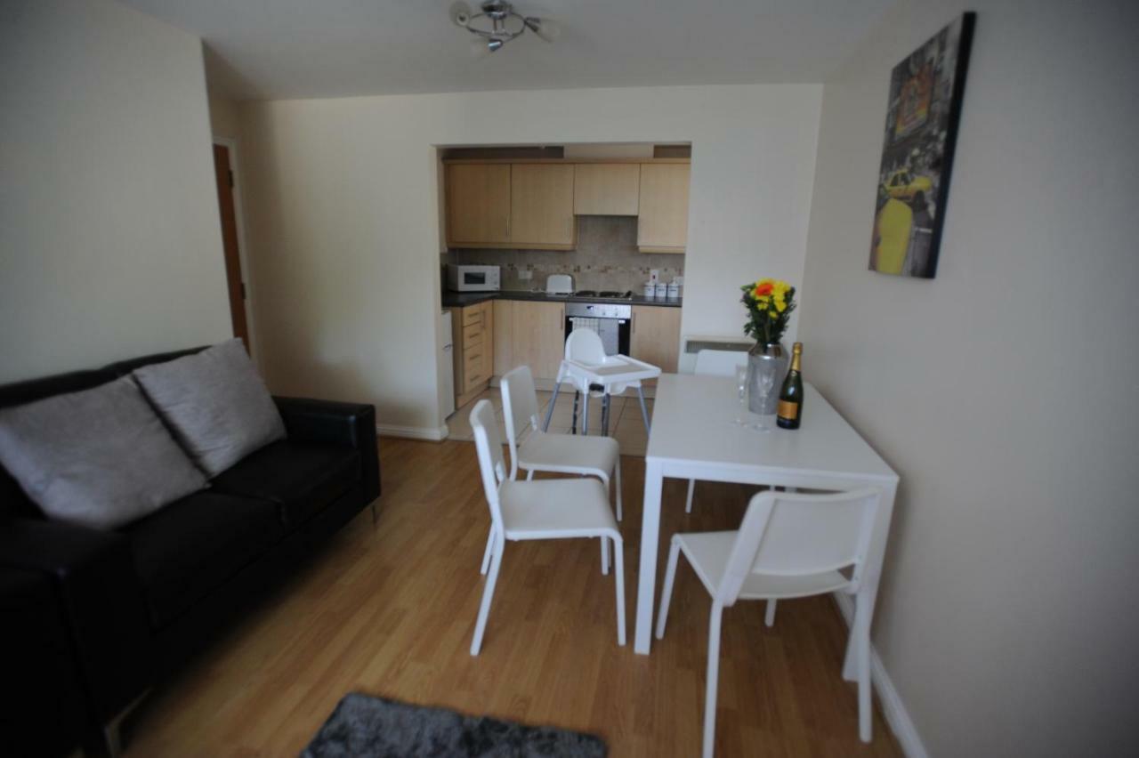 Liverpool 2 Bedroom Apartment Екстериор снимка